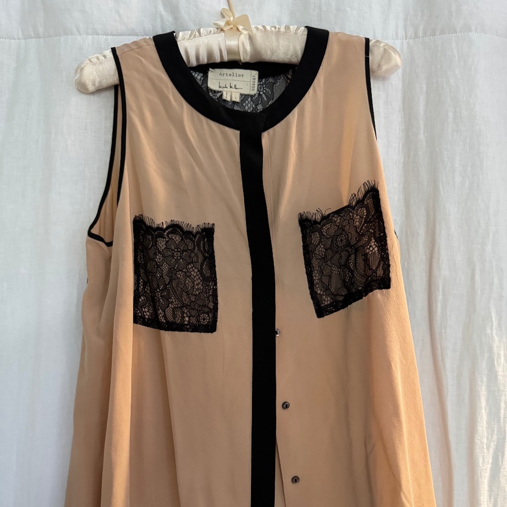 Nicole Miller silk sleeveless blouse